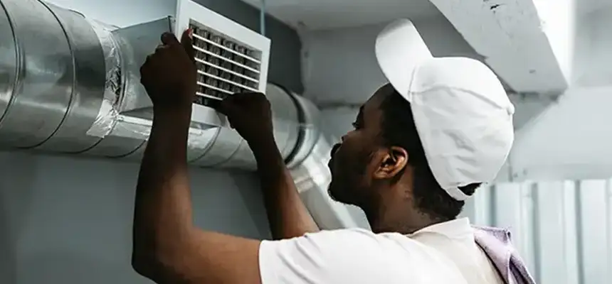 Our Licensed And Insured Cleaners in Poinciana, FL